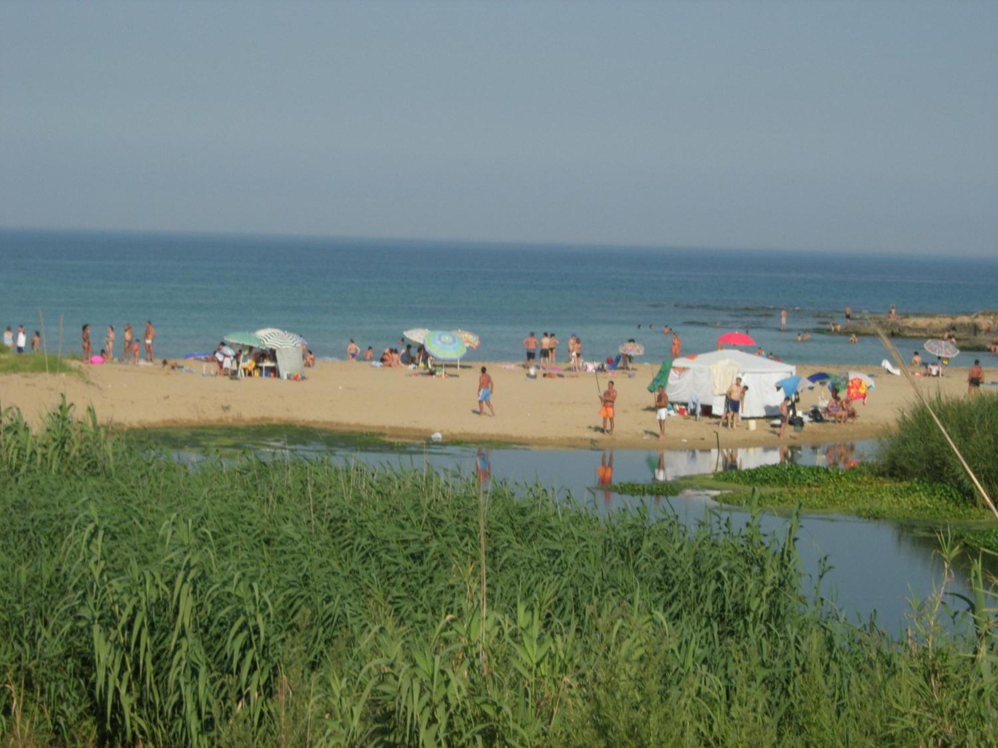 Villa Luna A Pochi Passi Dalla Spiaggia Avola Exterior photo